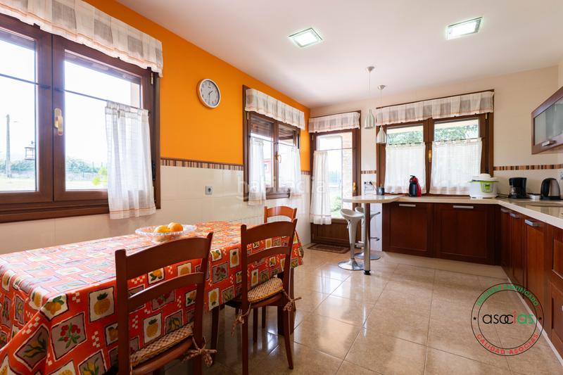 Foto abe86345-fd20-4035-9a07-65375a781c80. Haus in Gijón - camin de la barrera Granda 45 in Granda Gijón