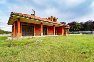 Maison à Pruvia de arriba - carretera lugones porceyo 0. Venta chalet pruvia llanera 4 dormitorios  460.000