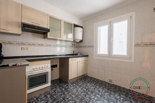 Appartamento in Gijón - calle torno 10. Venta piso 3 dormitorios salon cocina baño en la calzada