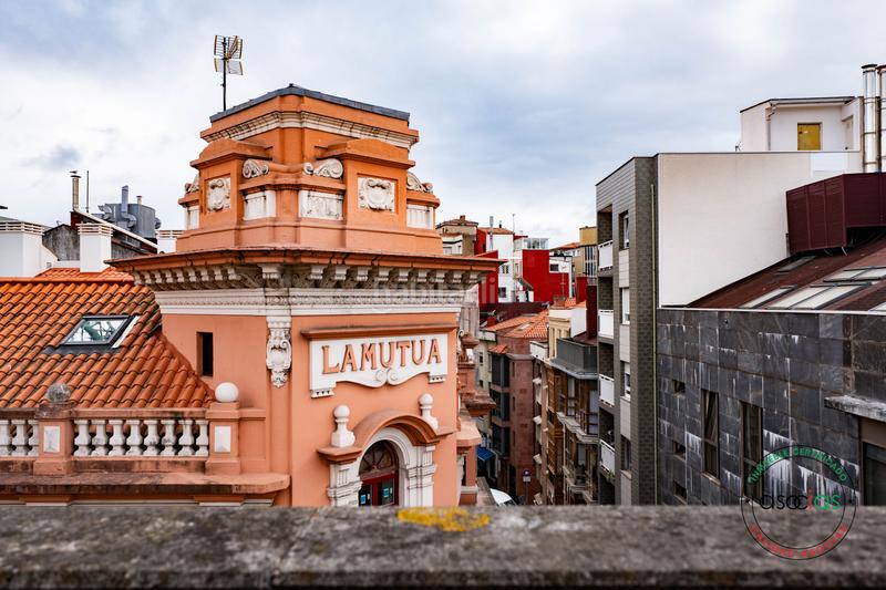 Foto 7b5b0e0c-ea78-40eb-b49d-5339631f09b8. Pis a Gijón - calle felipe menendez 9 a Centro Gijón