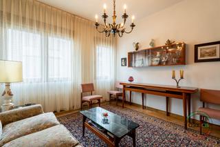 Appartement à Gijón - calle padilla 5. 4 dormitorios, 2 baños, salón, cocina y plaza de garaje con espa