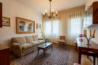 Piso  Gijón - cl padilla 5. 4 dormitorios, 2 baños, salón, cocina y plaza de garaje con espa