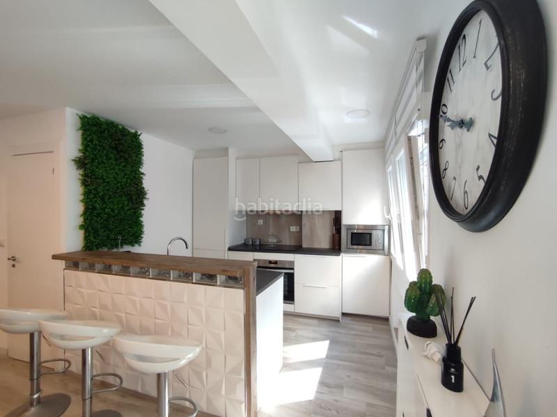 Foto 8558580c-50b0-4bd7-a7f7-d93264cde473. Alquiler piso fantástica vivienda exclusivamente temporal en premio real. en Gijón