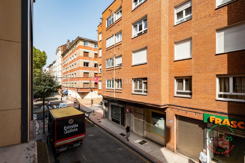 Foto 938eb834-931f-49df-b76f-1e20c2b3f5aa. Piso en Gijón - calle hernan cortes 17 venta de apartamento en La Calzada en Gijón