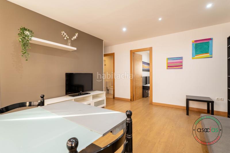 Foto c2997e2b-d337-4755-a3df-dc979a7baed9. Piso en Gijón - calle hernan cortes 17 venta de apartamento en La Calzada en Gijón