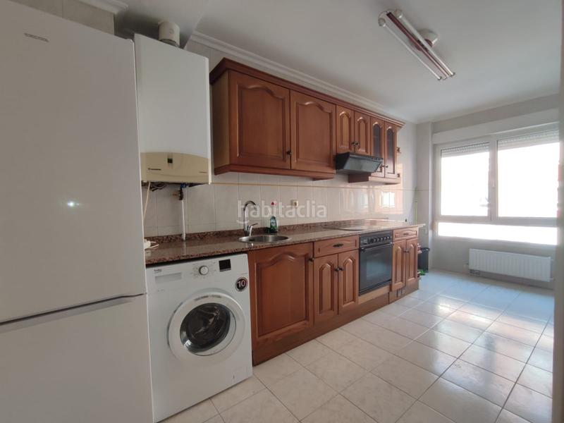 Foto cc637b91-ae1e-4660-ac0a-77f404461c2c. Location appartement avec chauffage dans Pumarín Gijón