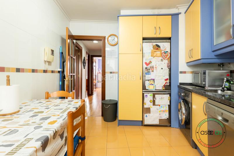 Foto 772342e9-7a3a-4624-a52b-21789ea5358b. Piso en Gijón - calle matilde de la torre 15 venta piso en zona Roces 2 dormitorios 2 baños luminoso y soleado en Gijón