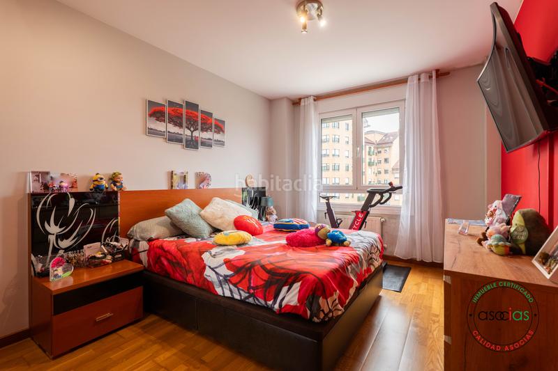 Foto a6157ccd-2975-4497-a92a-00b60b91ebc6. Piso en Gijón - calle matilde de la torre 15 venta piso en zona Roces 2 dormitorios 2 baños luminoso y soleado en Gijón