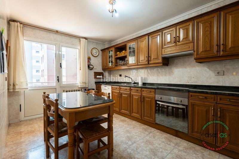 Foto 1feac98c-a6df-4dfe-9528-a9eac6a2491e. Ático en Gijón - calle granados 14 oportunidad única de casa independiente en pleno corazón en Gijón