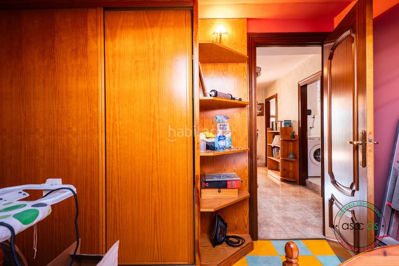Foto a81f6a5d-cb0f-46e8-9127-6101ce070b16. Ático en Gijón - calle granados 14 oportunidad única de casa independiente en pleno corazón en Gijón