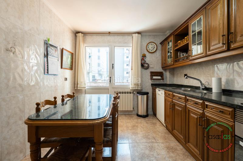 Foto f06c9378-e8ca-4dd4-98cb-4da1b9fc6c3d. Ático en Gijón - calle granados 14 oportunidad única de casa independiente en pleno corazón en Gijón
