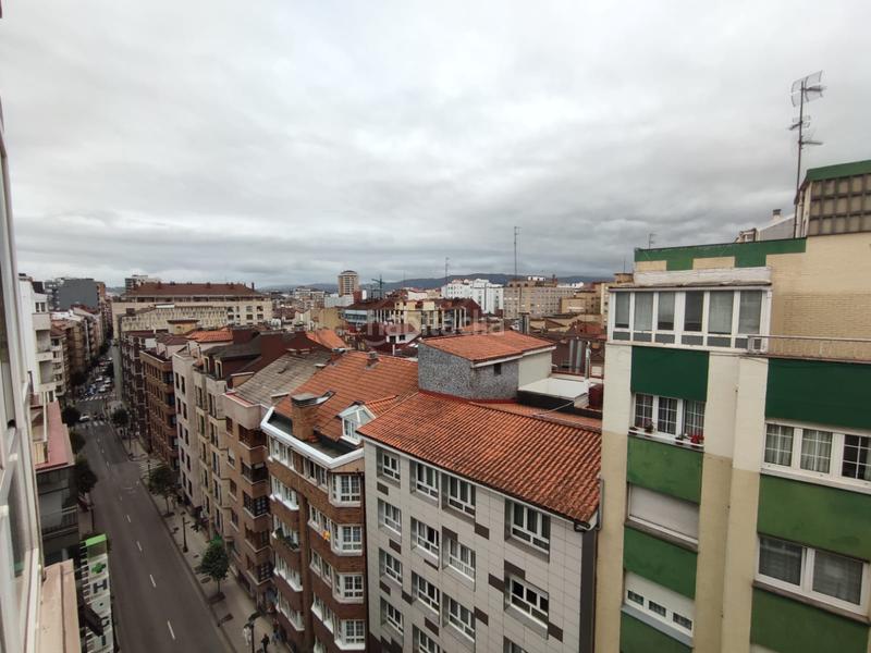 Foto 1e8bfe83-e879-474a-8cd7-f927965a3bd8. Alquiler piso fantástica vivienda en la calle celestino junquera. en Gijón
