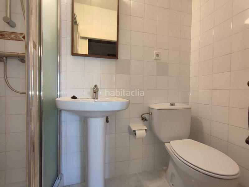 Foto 54d01742-67ad-43e9-80c0-338ba2200cf5. Alquiler piso fantástica vivienda en la calle celestino junquera. en Gijón