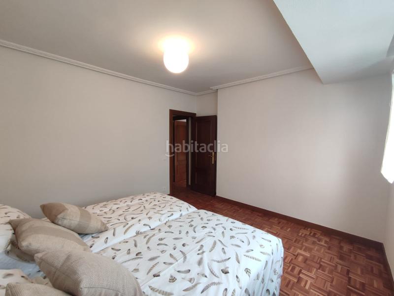 Foto ce365049-e3a7-404d-96bc-bf69f23aaf11. Alquiler piso fantástica vivienda en la calle celestino junquera. en Gijón