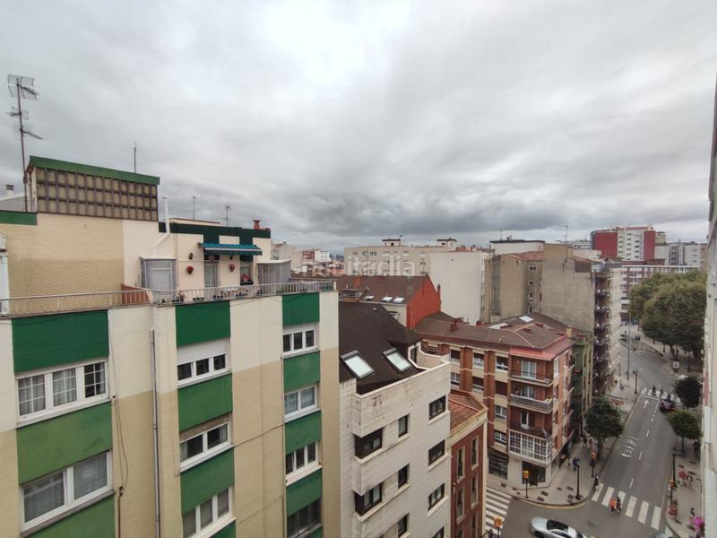 Foto fadb5833-771d-461a-820a-b9883f4c112d. Alquiler piso fantástica vivienda en la calle celestino junquera. en Gijón