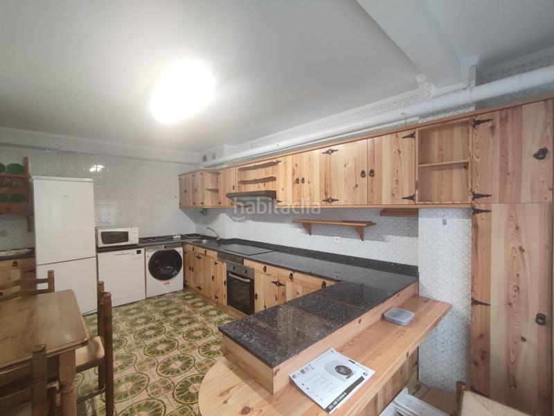 Foto 3fb39b09-ce5c-46e6-8cac-b024589f1239. Alquiler piso fantástica vivienda en calle aguado en Gijón