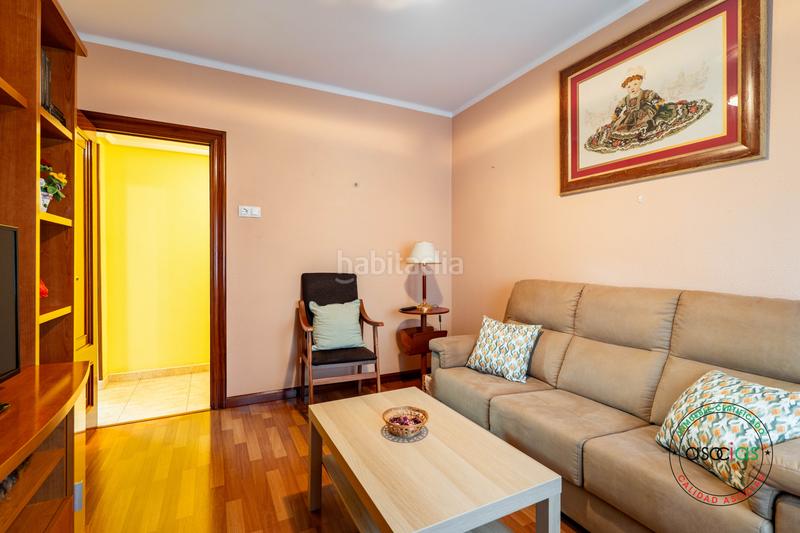 Foto 368f6e7d-8f78-483c-958e-5b2188f91a0e. Piso en Gijón - calle lima 1 venta de piso en La Calzada en Gijón