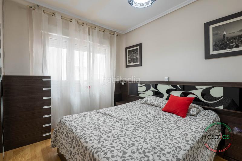 Foto fd53015f-2f24-4cb7-adbe-1ef774e51361. Appartement dans Gijón - calle severo ochoa 5 dans Llano Gijón