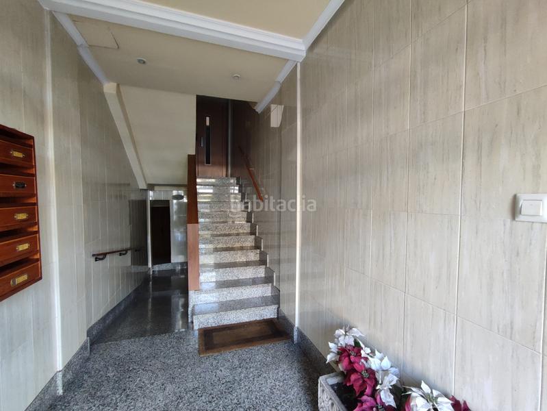 Foto d81cc27a-b5a2-41c1-b31d-2dcebd9181ac. Alquiler piso fantástico piso en calle honduras, frente a la playa del arbeyal. en Gijón