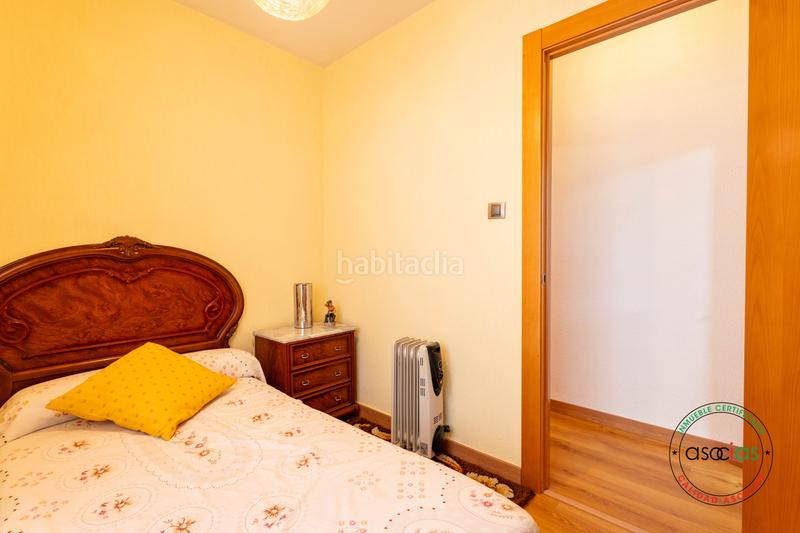 Foto 6d138c85-f3aa-44f9-b4f9-c150efb1c3f4. Etagenwohnung in Gijón - calle campo sagrado 9 in Gijón