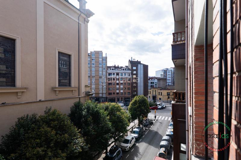 Foto a54d8c29-83b8-4073-9c2e-c9a1f5d1e1f3. Etagenwohnung in Gijón - calle campo sagrado 9 in Gijón