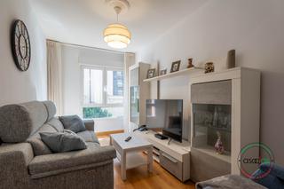 Appartement à Gijón - calle campo sagrado 9. Venta piso 3 dormitorios salón cocina y baño zona jesuitas cerca