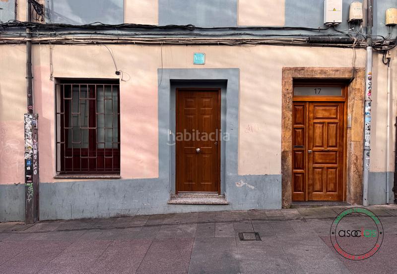 Foto 03f07c8d-065a-402f-873a-4f03febd3f93. Pis a Gijón - calle de la vicaria 17 a Cimadevilla Gijón