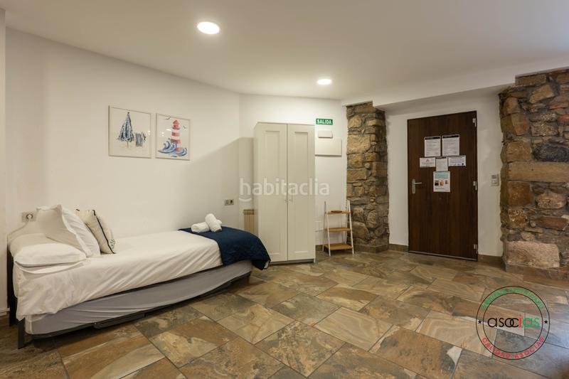 Foto 5a2c6037-5863-4e38-8353-7aab75dde6a4. Pis a Gijón - calle de la vicaria 17 a Cimadevilla Gijón