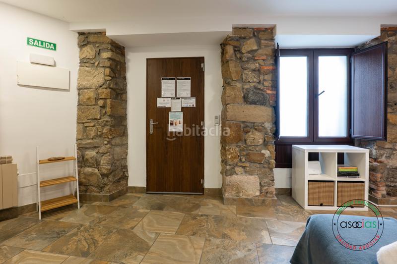 Foto f2dce89c-3d63-4e00-aef4-247b4dd285f3. Pis a Gijón - calle de la vicaria 17 a Cimadevilla Gijón