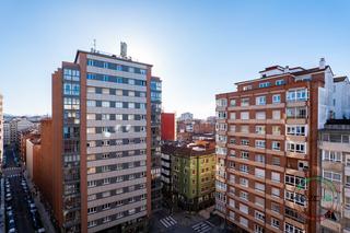 Appartement à Gijón - calle doctor aquilino hurle 24. Extraordinaria vivienda en el corazon del barrio la arena terraz