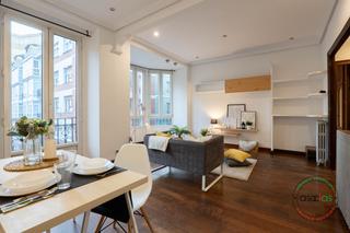 Etagenwohnung  Gijón - calle marques de casa valdes 21. Piso de dos dormitorios en pleno centro y junto a la playa