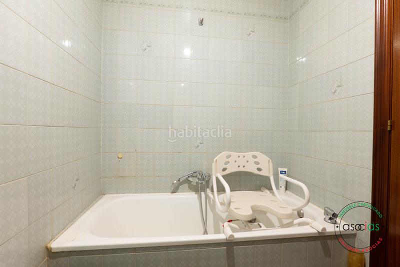 Foto 272af3d9-1e0c-495a-bd04-a16da0efecab. Pis a Gijón - avenida schulz 1 a Centro Gijón