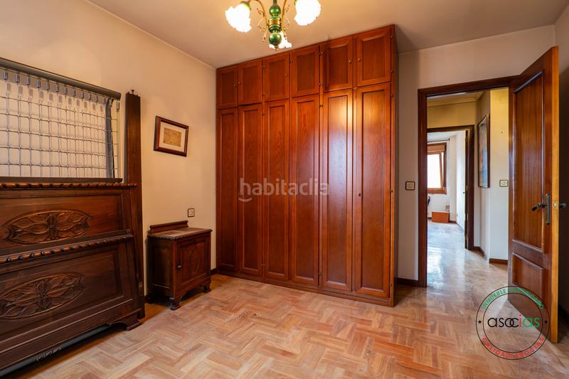 Foto 90bc701f-5c9a-4d5d-b1be-09af2c83a610. Pis a Gijón - avenida schulz 1 a Centro Gijón