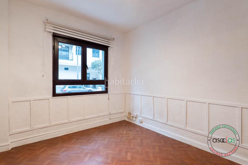 Foto 1c535848-412d-4272-8ea4-57f94e1a9a25. Flat with heating in El Coto Gijón