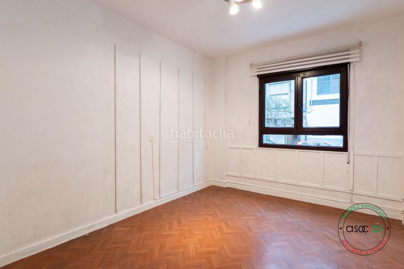 Foto a8e2748f-2063-4553-9219-17af69658bcf. Flat with heating in El Coto Gijón