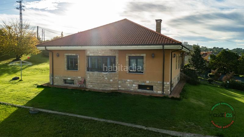 Foto 1e6e057e-c5fc-4acd-ac59-49b12b54e518. Maison dans camin de la fuente del alamo 10 dans La Pedrera Gijón