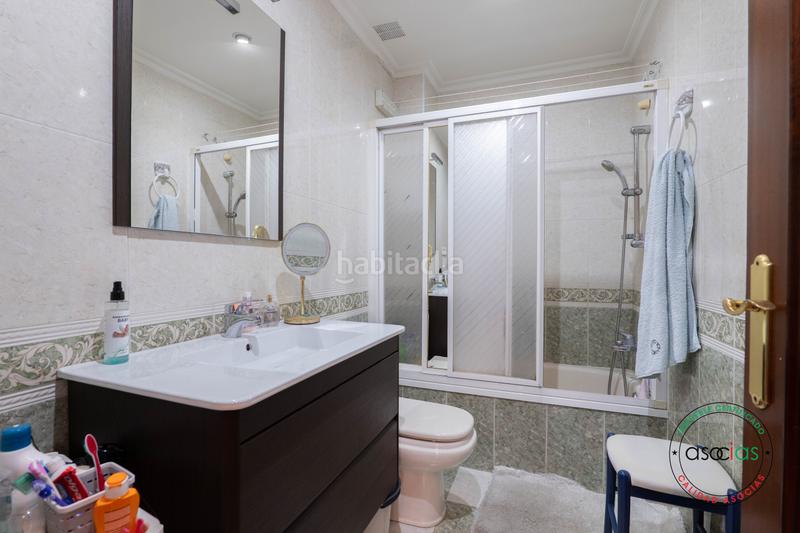 Foto 508c5a01-68ba-4831-a56e-f85c8677374d. Pis a Gijón - calle ramon y cajal 72 a Ceares Gijón