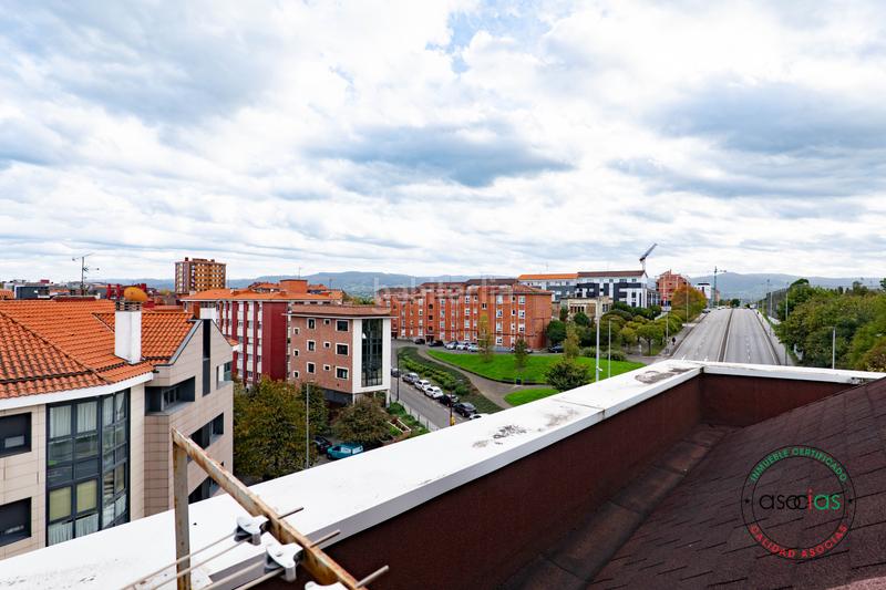 Foto 559650d8-0d11-4814-b5d3-2cff13fbb016. Pis a Gijón - calle ramon y cajal 72 a Ceares Gijón