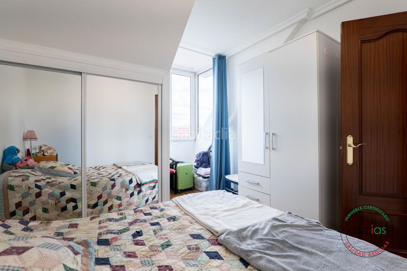 Foto ae0321e5-cc34-4570-a953-f1e8cb3f23fe. Pis a Gijón - calle ramon y cajal 72 a Ceares Gijón