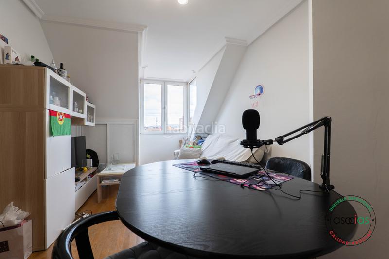 Foto e9f87072-755c-4ef9-a594-c477f6a9bf99. Pis a Gijón - calle ramon y cajal 72 a Ceares Gijón