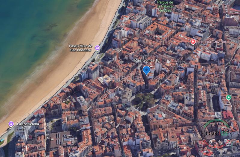 Foto 69f588c9-c61b-414d-b18d-f93429617ce9. Pis a Gijón - calle ruiz gomez 10 a Centro Gijón