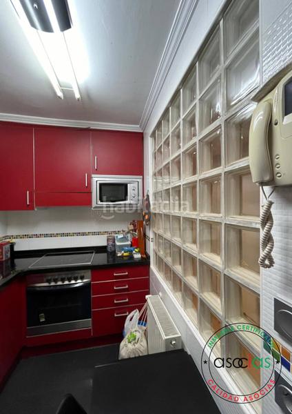 Foto f48a64fe-1366-4f05-b8c3-1b2ef213f239. Pis a Gijón - calle ruiz gomez 10 a Centro Gijón