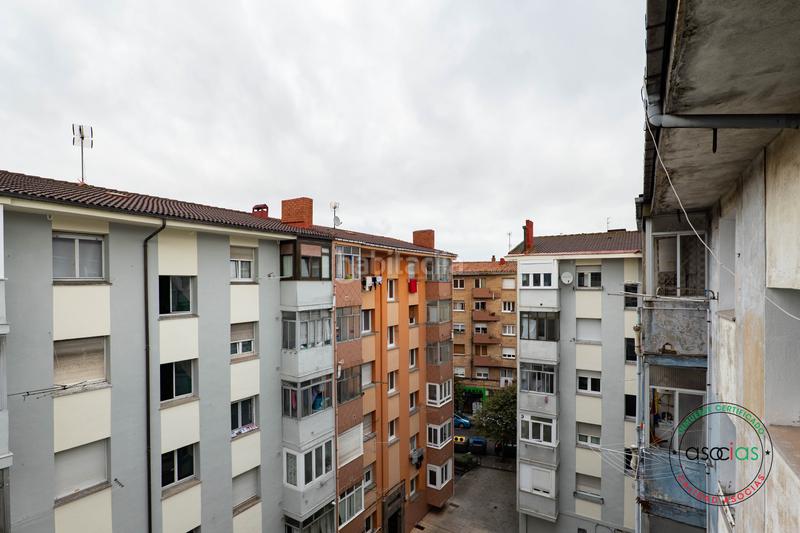 Foto ac26f610-f840-4048-b92b-13914f46d238. Pis a Gijón - calle jesus gonzalez alonso 5 a Pumarín Gijón