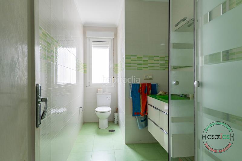 Foto 952e19f0-ed90-42c0-9514-83a32e945ab1. Flat in Gijón - avenida de castilla 21 in La Arena Gijón