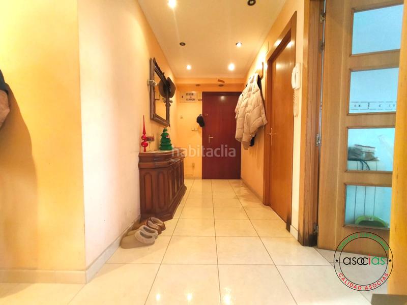 Foto abf265c0-7bf0-4f9a-aa3a-183419852642. Piso en Gijón - calle adaro 15 venta de piso en avda. constitucion en Gijón