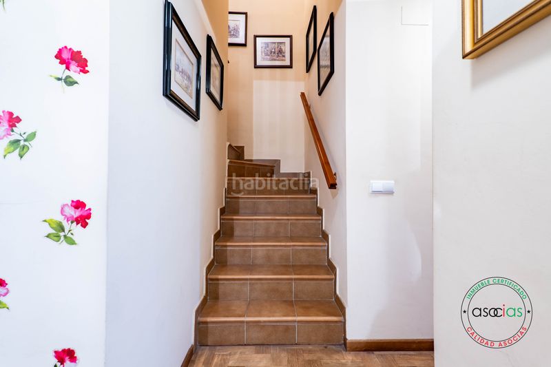 Foto 16107d4c-5f31-472f-9f9a-205c3fa47175. Casa aparellada a luanco - calle la fumienta 7 a Gozón