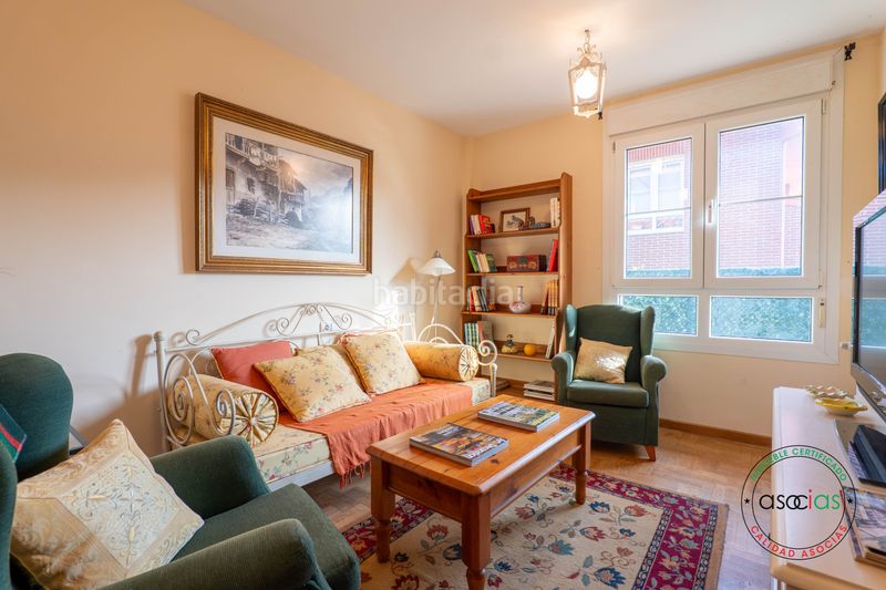 Foto 52667c51-9ae2-439f-9516-7da07919eb28. Casa aparellada a luanco - calle la fumienta 7 a Gozón