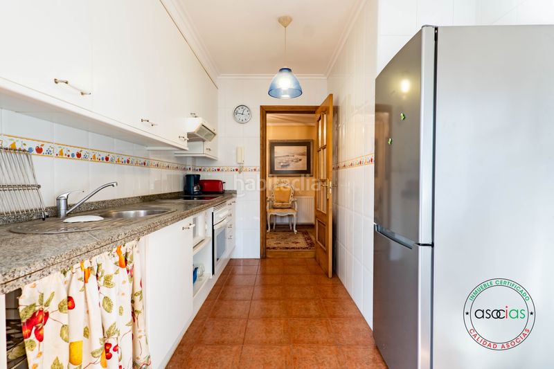 Foto 61680811-3c97-4265-92a1-70ff7954d03c. Casa aparellada a luanco - calle la fumienta 7 a Gozón