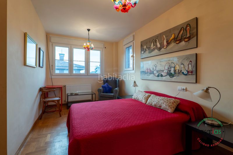 Foto 982c09bf-724e-471a-9614-0c04f7c49429. Casa aparellada a luanco - calle la fumienta 7 a Gozón