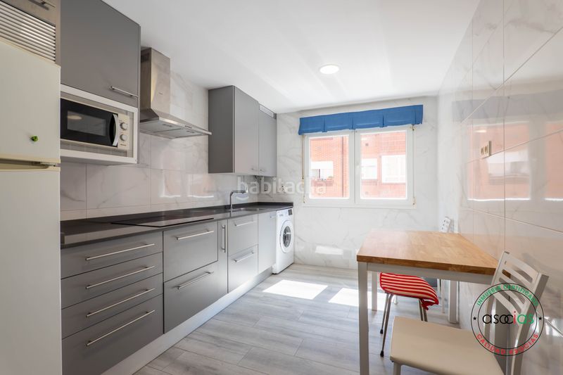 Foto 681e7fc5-14e3-4000-84b4-6241bfd16ef0. Pis a Gijón - calle progreso 4 a Ceares Gijón